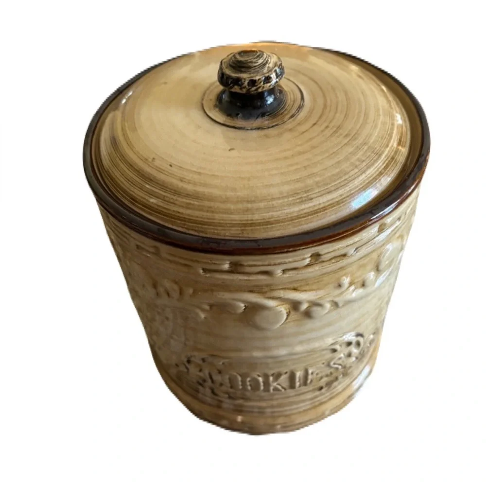 Vintage Cookie Jar Oven Proof Stoneware Made in USA No Chips or cracks